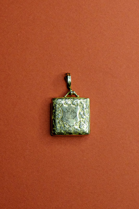 Antique Gold Clover Keep Safe Locket